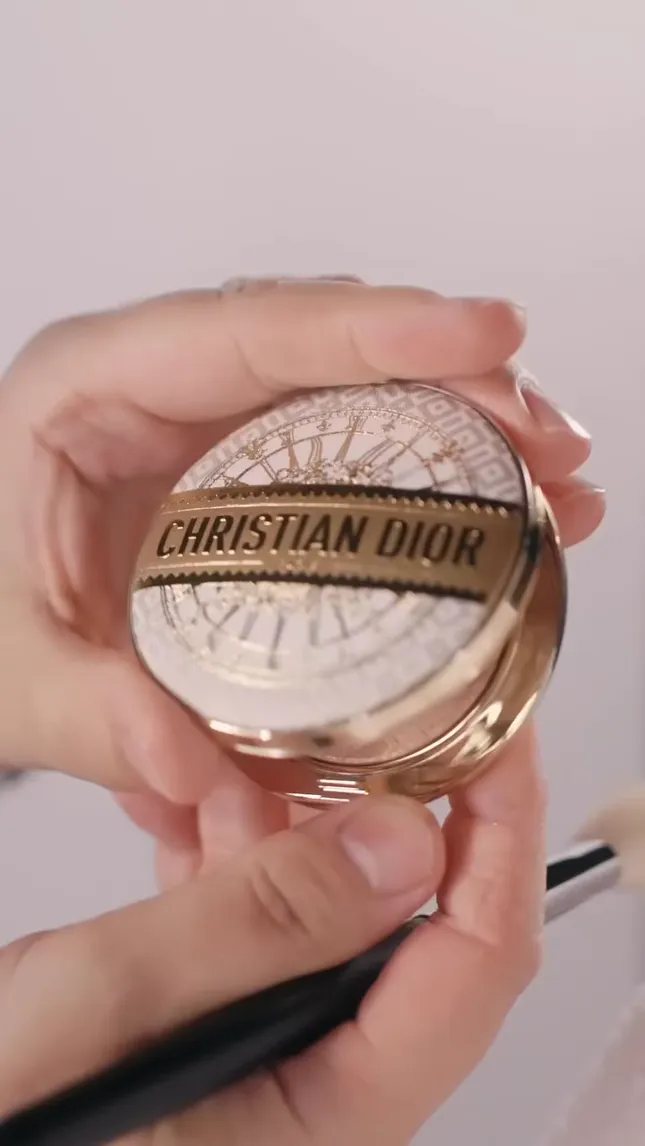 BTS Dior