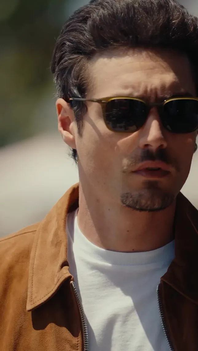 Oliver Peoples