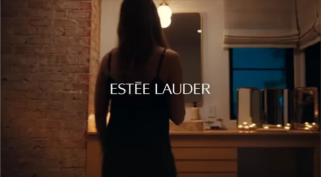 ESTĒE LAUDER KRISTEN BELL "DUPED"