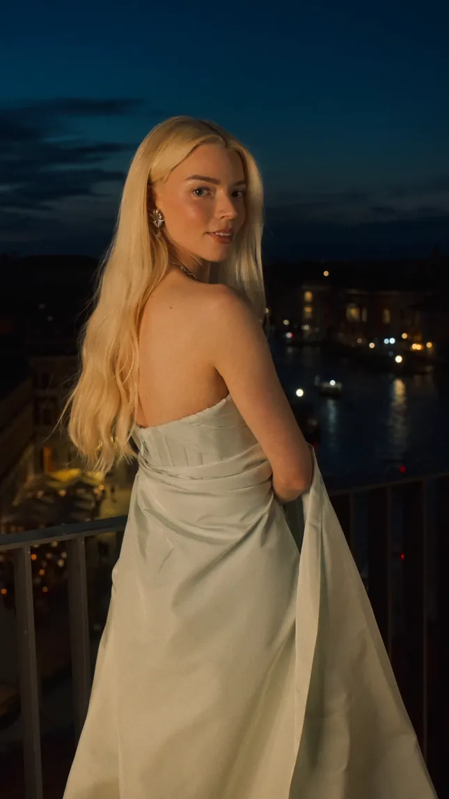 Vogue x Tiffany - 15in5 (with Anya Taylor-Joy)