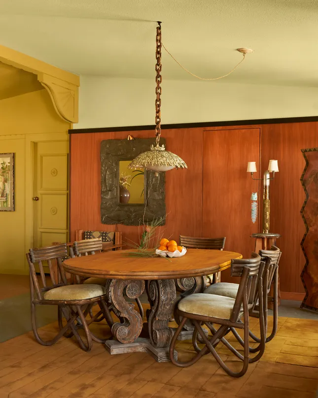 SET DESIGN  / INTERIOR DESIGN