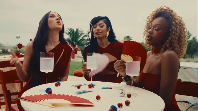 Liquid IV RingPop Commercial