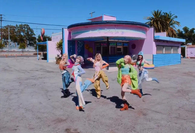HITGS(힛지스) ‘Happy’