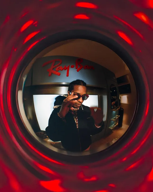 Basic Space on FISHEYE ￼