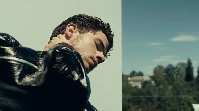 NICK JONES x WONDERLAND