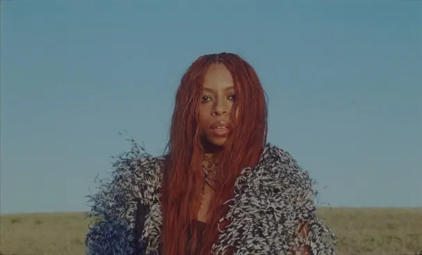 Ravyn Lenae - Handle