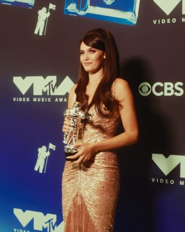 Sienna Spiro at the VMAs