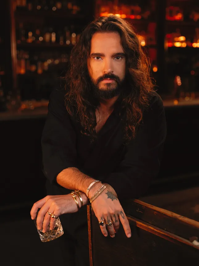 Tom Kaulitz for „Kaulitz & Kaulitz x KAA DOS Tequila“ Netflix