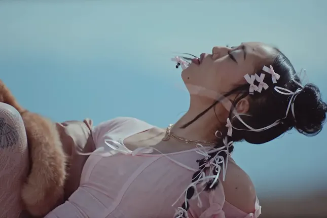 Sailorr - Downbad MV