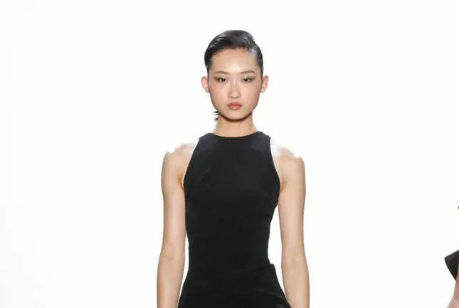 Badgley Mischka Spring 2019 Runway