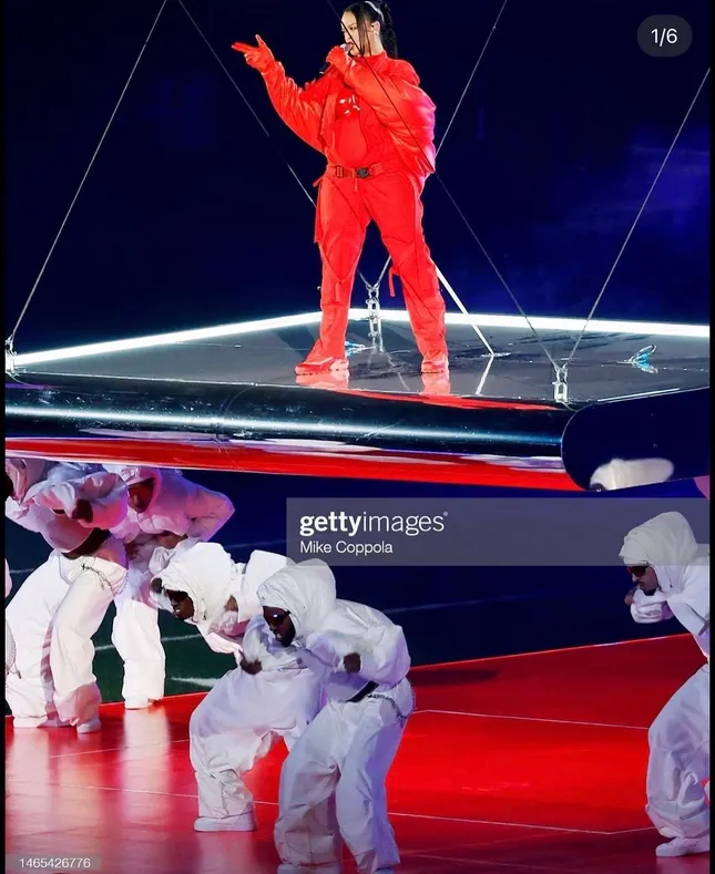 Superbowl Halftime LVII - Rihanna