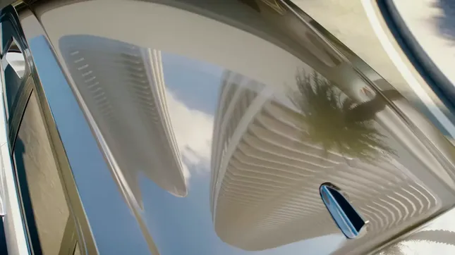 Saint Regis - Commercial