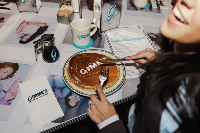 Gimme Beauty Heatless Curl Launch