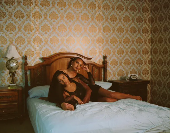 Alisha + Skye