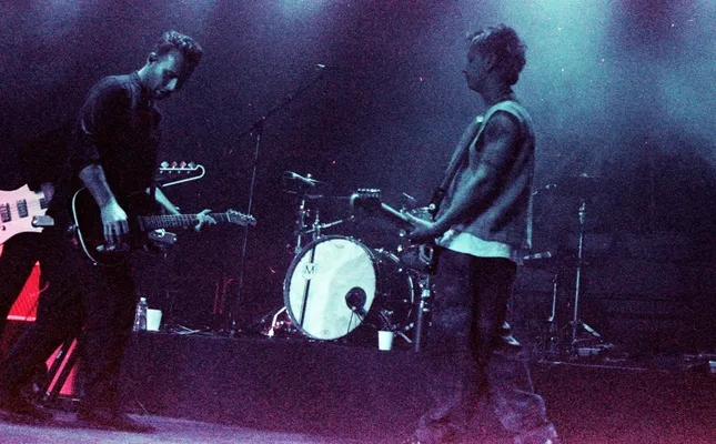Nothing But Thieves