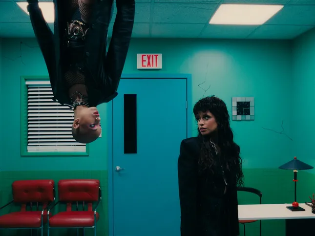 Camila Cabello x Willow Smith - Psychofreak