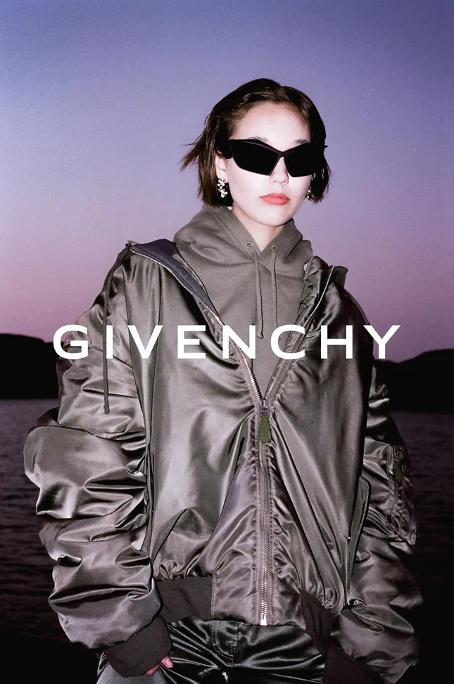 Givenchy Online Shoot