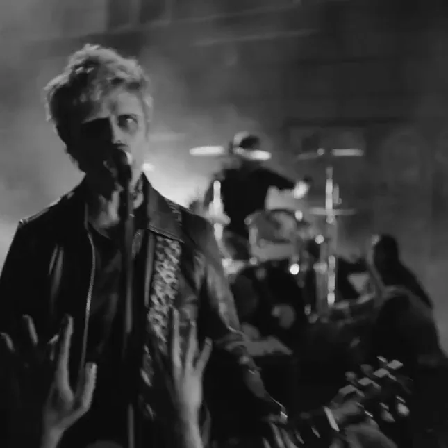 Green Day- The American dream is killing me