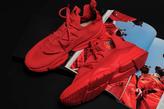SIA special sneaker release campaign