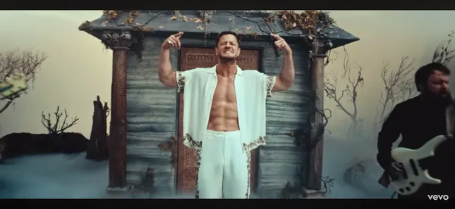 IMAGINE DRAGONS x eyes closed
