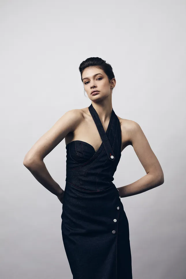 Anna - The Lions Mgmt