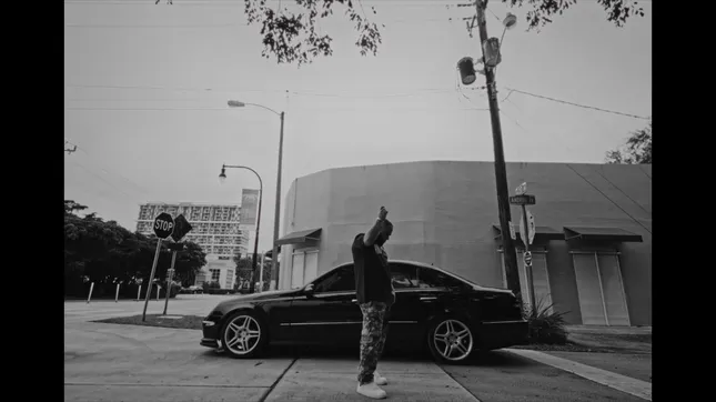 Hop Out The V - Danny Towers