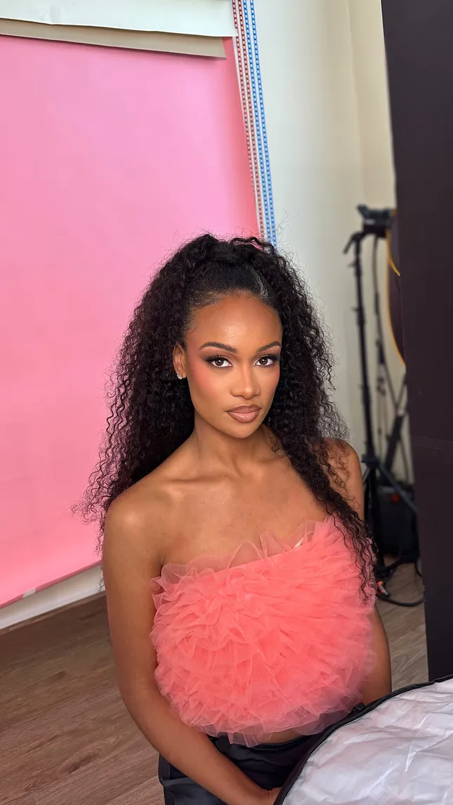 Peachy glam 🍑🤍
