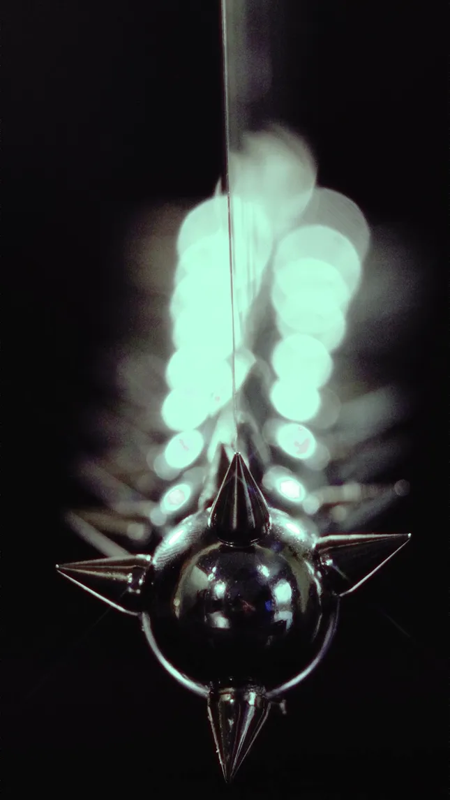 Mace Pendulum Wave