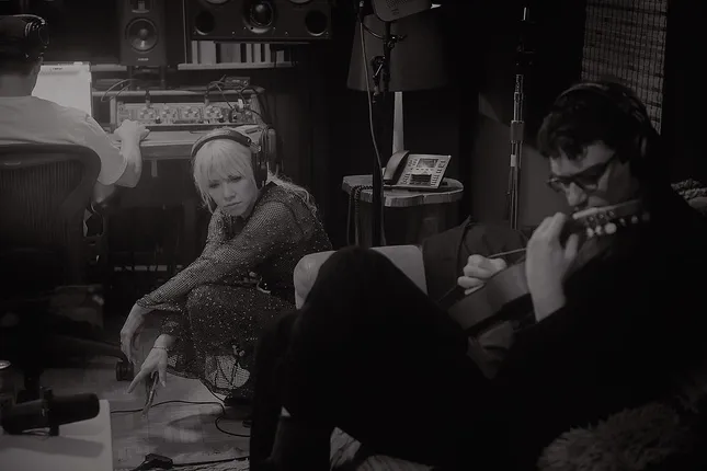 Carly Rae - studio/portraits/live