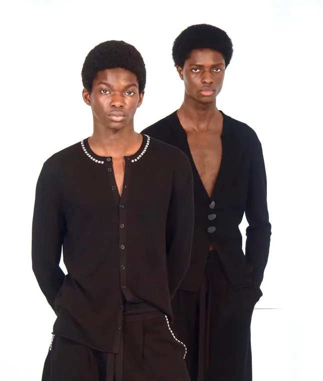 AMIROK Lookbook