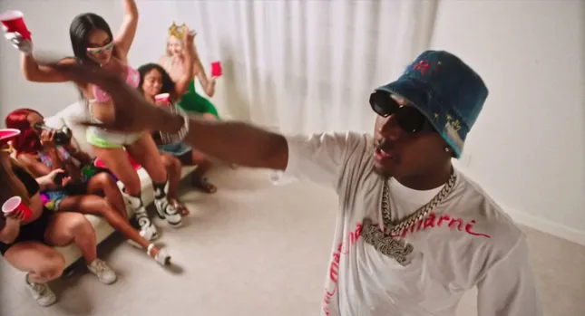 Rob49.- “off dat drink”