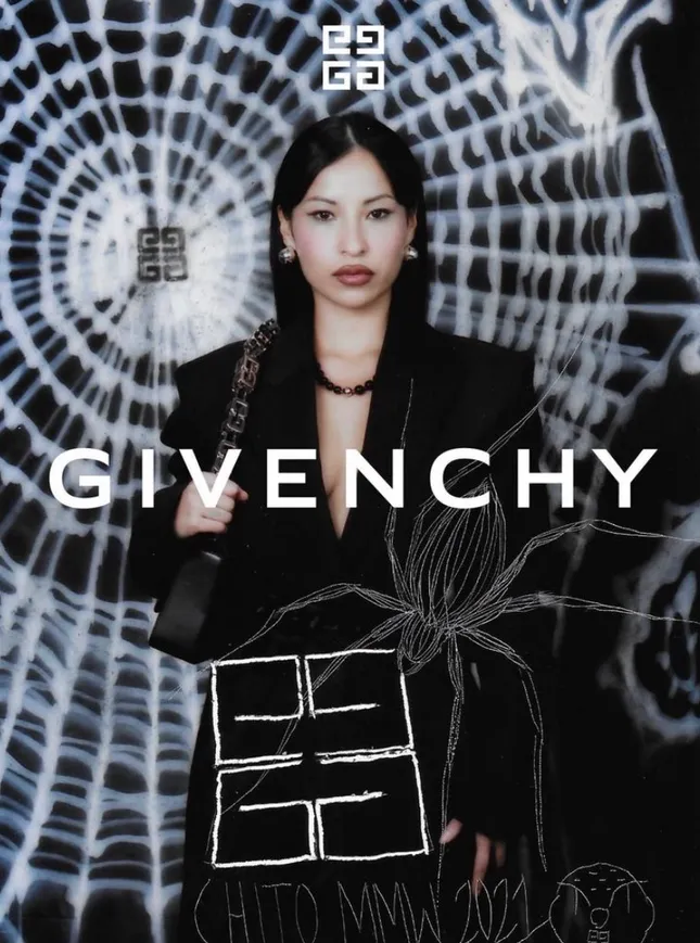 Givenchy SS22