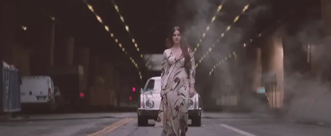 Lana Del Rey - White Mustang