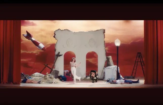 Weyes Blood - It's Not Just Me, It's Everybody
