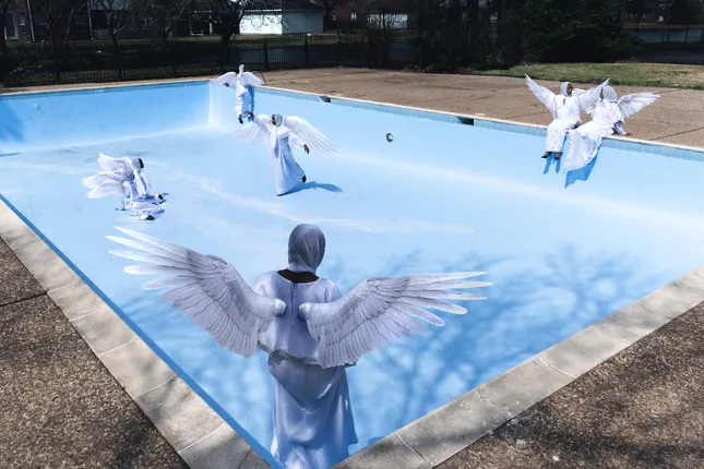 Sea of Angels (Photoshoot)